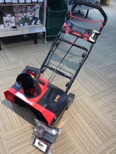 【店頭引取限定】【中古】【現状販売】HAIGE ハイガー 充電式除雪機　33,000円(税込)