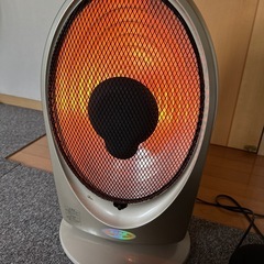 遠赤外線ストーブの画像