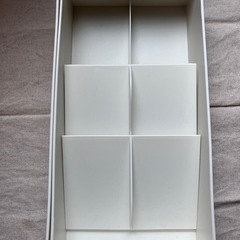 引き出し用仕切りボックスの画像