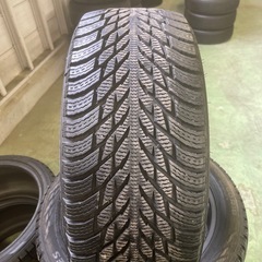 無料タイヤ　225/50R18【2421】の画像
