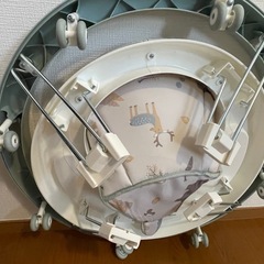 歩行器の画像