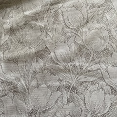 ゴブラン生地カーテンとレースカーテン美品の画像
