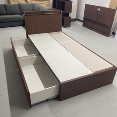 【格安】ニトリ × シモンズ ベッドフレーム＆マットレスセット（シングル）の画像
