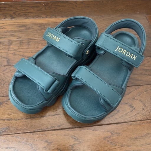 【PUMA】【JORDAN】サンダル