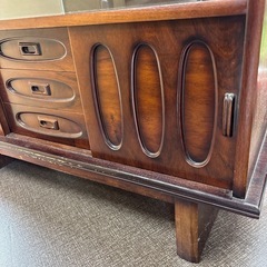 昭和レトロキャビネットの画像