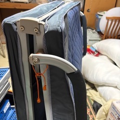折りたたみべつベッドの画像