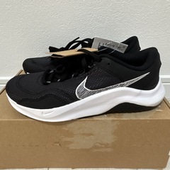 NIKE レジェンド エッセンシャル 3 ネクスト ネイチャー　ウィメンズ　ナイキ　の画像