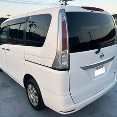 仙台☆H24セレナ4WD.アイドリングストップ！2023年製スタッドレスタイヤ付属！車検付き！の画像