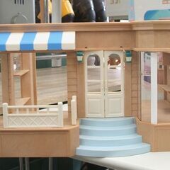 ★ 特価 ★ シルバニア 森のマーケット ②　本体のみ（キレイ） 箱付き　お買い得 安い！ 　お店 ドールハウス　札幌市 平岸☆ PayPay(ペイペイ)決済可能 ☆ 札幌市 豊平区 平岸 平岸店の画像