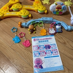 アンパンマン 8WAYウォーカーまでへんしん！よくばりメリーの画像