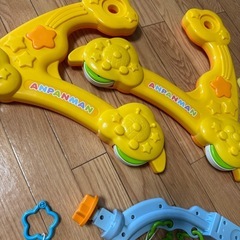 アンパンマン 8WAYウォーカーまでへんしん！よくばりメリーの画像