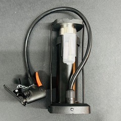 🔴【非対面•美品】コンパクト 空気入れ  の画像