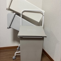 ゴミ箱 3段タイプ キャスター付き ダストボックス 収納の画像