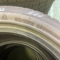 無料タイヤ　195/50R16【2718】の画像