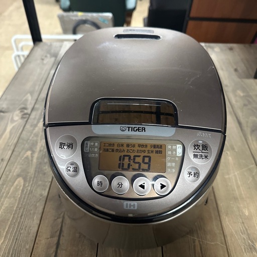 TIGER 5.5合炊き炊飯器　2021年製