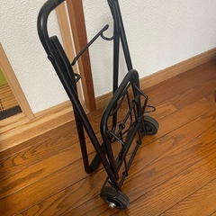 折りたたみキャリーの画像