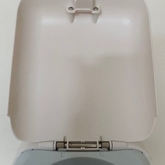 Aprica おむつ処理ポット ニオイポイの画像