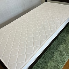 シングルベッド　マット付きの画像