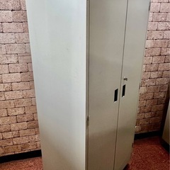 5段キャビネット オフィス用家具 ロッカーの画像