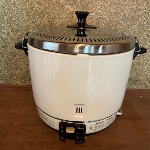 パロマガス炊飯器LPガス用新古品