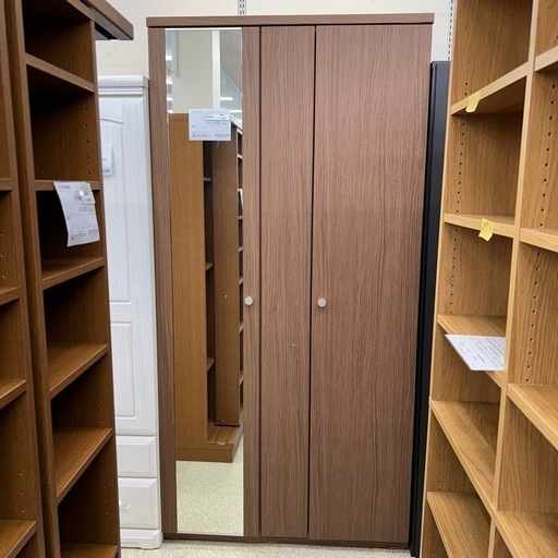 リユースのサカイ東金店 ワードローブ 左側ハンガー下げ部品1ヶ所なし、左側面キズあり TJ15588