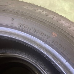 無料タイヤ　225/65R17【2419】の画像