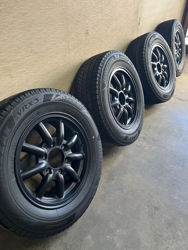 ファブレス ヴァローネ MC-9 16インチ-ハイエース（200系）