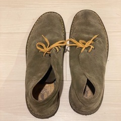 clarks the original desert bootsの画像