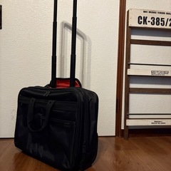 サムソナイト ビジネスキャリーケース　2way 機内持ち込み可の画像