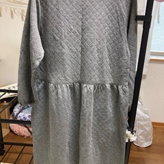 マタニティウェア　ワンピースMサイズ前開き冬用の画像