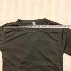 【重ね着に最適】冷感素材 インナーTシャツ 2枚組 ルームウェア ストレッチの画像