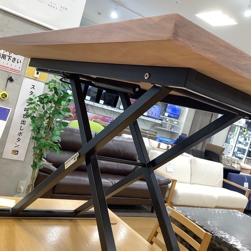 【軽トラ貸し出し無料！配送可！】ニトリ昇降テーブル　入荷しました！