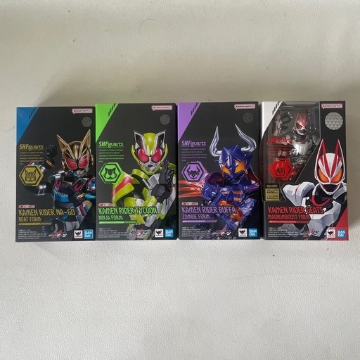 S.H.Figuarts 仮面ライダーギーツ マグナムブーストフォーム バッファ ゾンビフォーム タイクーン ニンジャフォーム アーゴ ビートフォーム  4体セット
