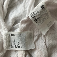 ユニクロ　ノースリーブボディ肌着2枚の画像