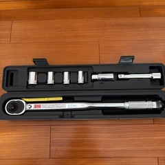 クロスレンチ、トルクレンチセットの画像