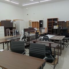 ★リユースのサカイ日立店★HJ8084 オフィスコム株式会社 チェア ブラック H88×D50×W59 クリーニング済み の画像