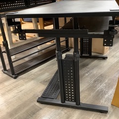 【軽トラ貸し出し無料！配送可！】Bauhutte 昇降式デスク入荷しました！の画像
