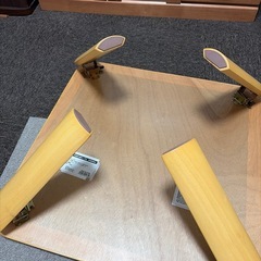 てテーブルの画像