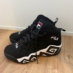 FILA ハイカットスニーカーの画像