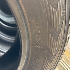225/65r17 スタッドレス冬タイヤ　ヨコハマの画像