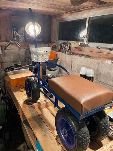 収穫用台車ハウス用(バケツ専用) ハンドル着脱可能