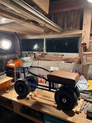 収穫用台車ハウス用(バケツ専用) ハンドル着脱可能