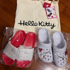 キティーちゃん　Ｌサイズ　クロックス&スリッパ＆ふくろ袋の画像