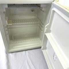◆SANYO サンヨー◆インバーター冷蔵庫◆小型 キューブ型◆HSR-SE3A◆中古 動作品◆外寸約H52.5cm×W42×D45◆の画像