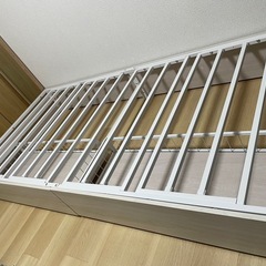 【受付終了】ベッドフレーム シングル【使用歴1年】の画像