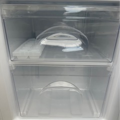2021年式　ニトリ　106ℓの画像
