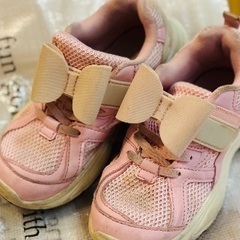 ZARA H&Mなど　女の子　子供服　靴　2〜4歳の画像