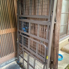 介護用昇降シングルベッド（マットレス付き）
の画像