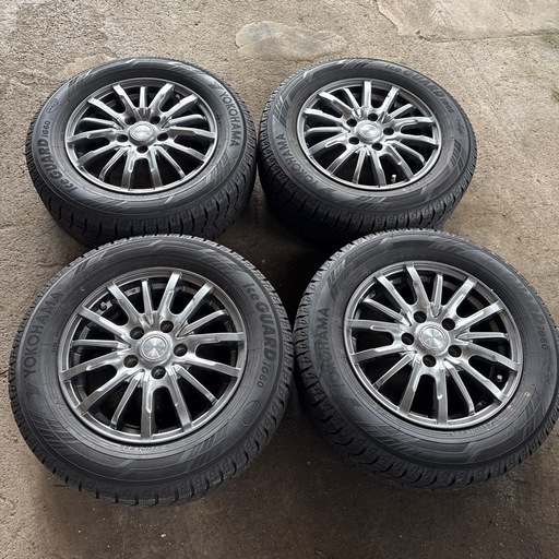 バリ山 2022年 ヨコハマ スタッドレスタイヤ アルミホイール 195/65R15 アイスガードiG60 PCD114.3 ハブ径72mm 15インチ 6J マークⅡ使用