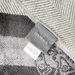 GUCCI グッチ　マフラーの画像